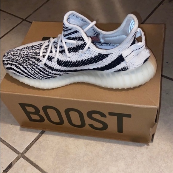 Zebra Yeezy 350’s - Picture 3 of 4